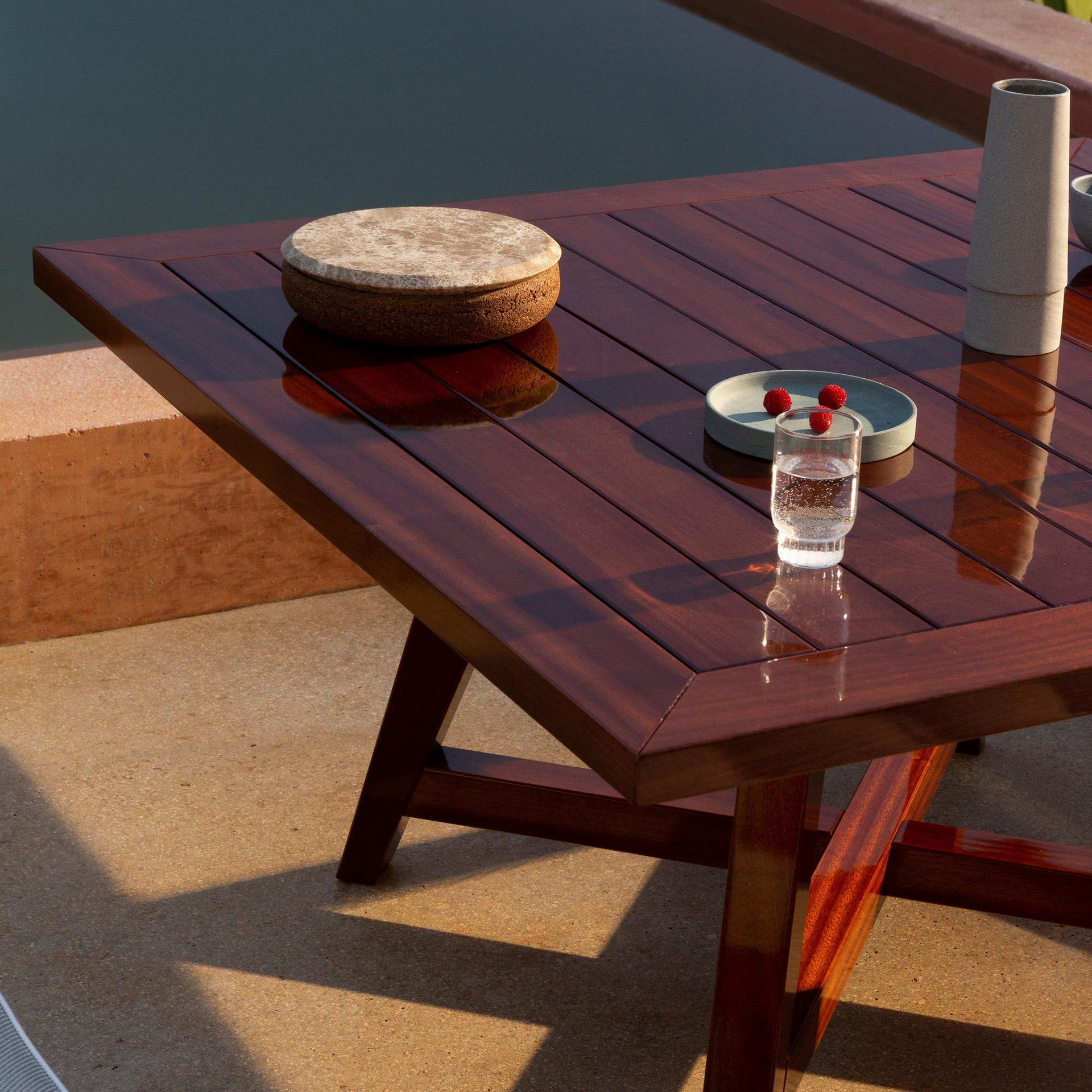 C'est La Vie Table (Coffee)-Unopiu-moderndesign.io