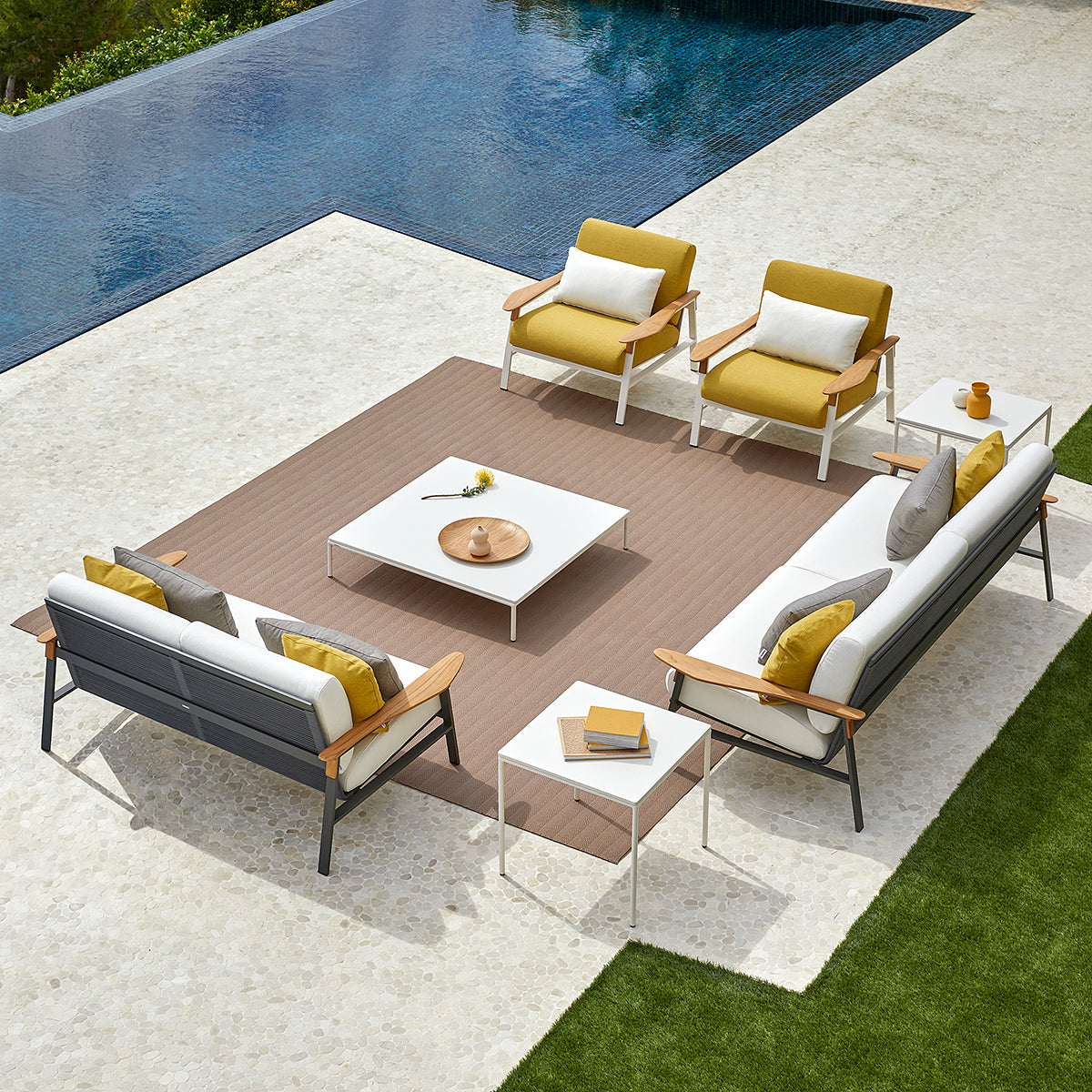 City Sofa-Point-moderndesign.io