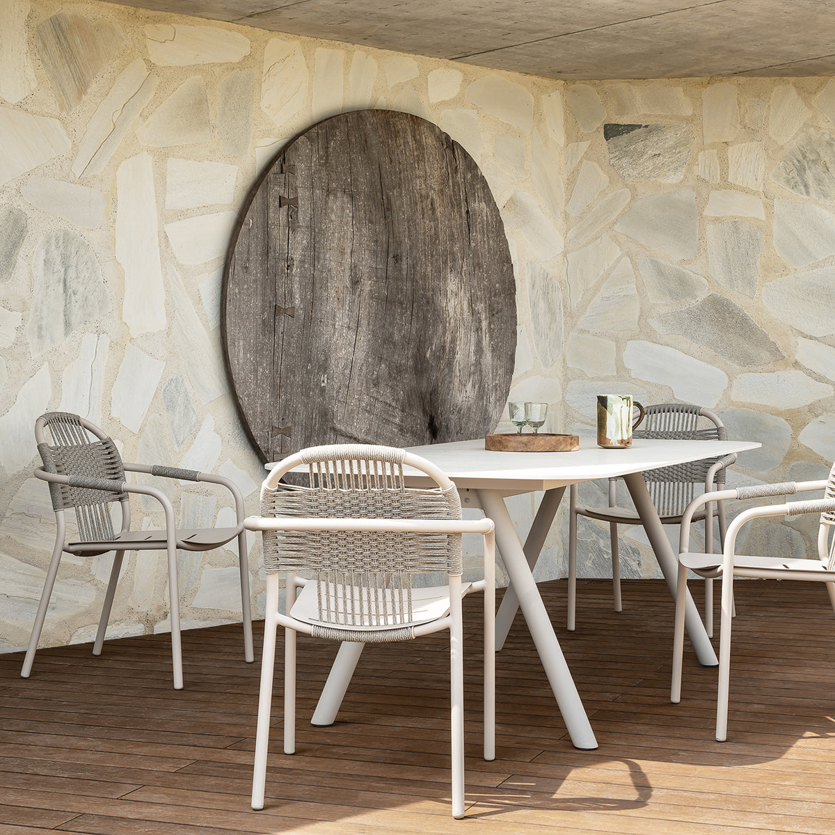 Cleo Dining Chair (with arms)-Vincent Sheppard-moderndesign.io