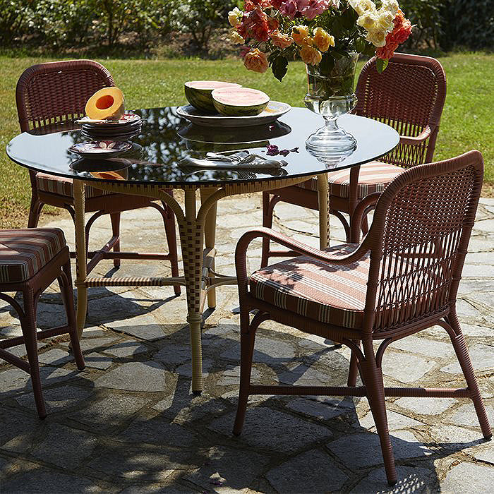 Club.Ino Dining Table (Round)-Bonacina 1889-moderndesign.io