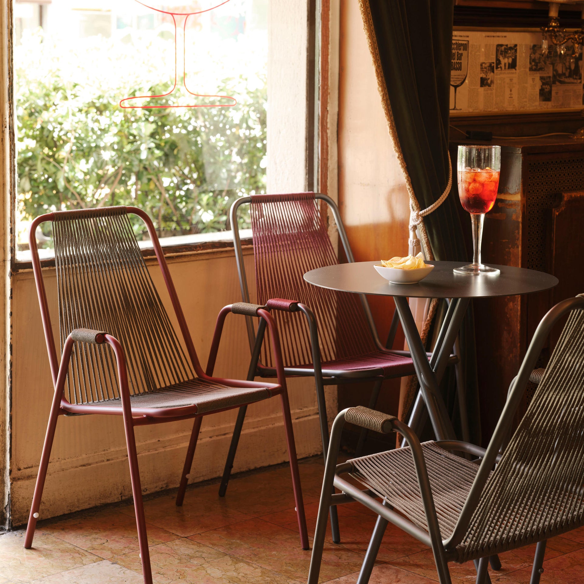 Coco Dining Chair (With Arms)-Unopiu-moderndesign.io