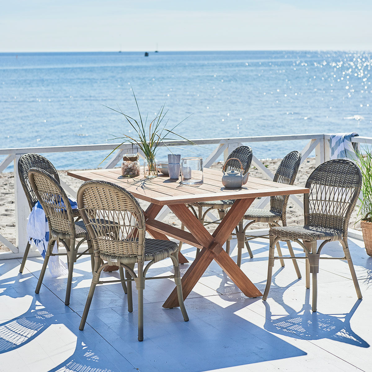 Colonial Dining Table (Rectangular)-Sika Design-moderndesign.io