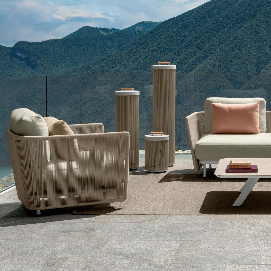 Coral Lighting (Floor)-Talenti-moderndesign.io