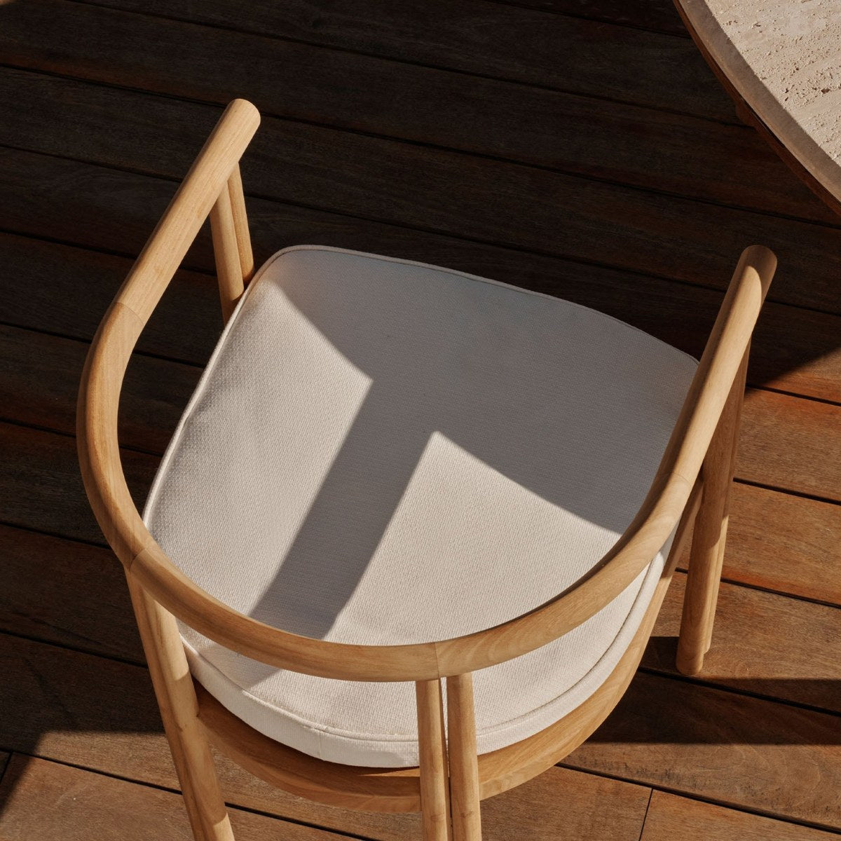 Cove Dining Chair (With Arms)-Harbour Outdoor-moderndesign.io