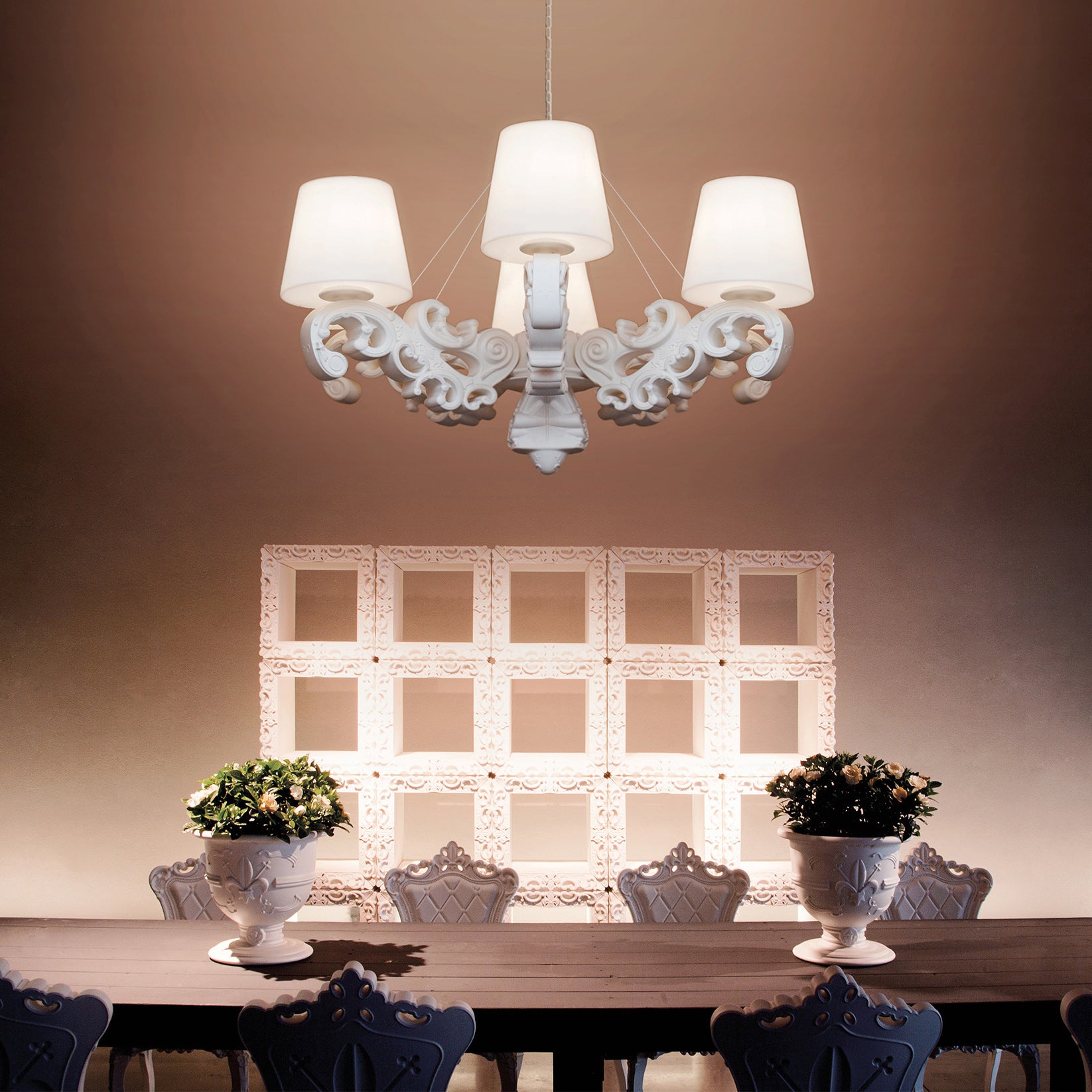 Crown of Love Lighting (Chandelier)-Slide-moderndesign.io