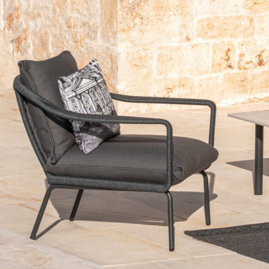 Cruise Armchair-Talenti-moderndesign.io