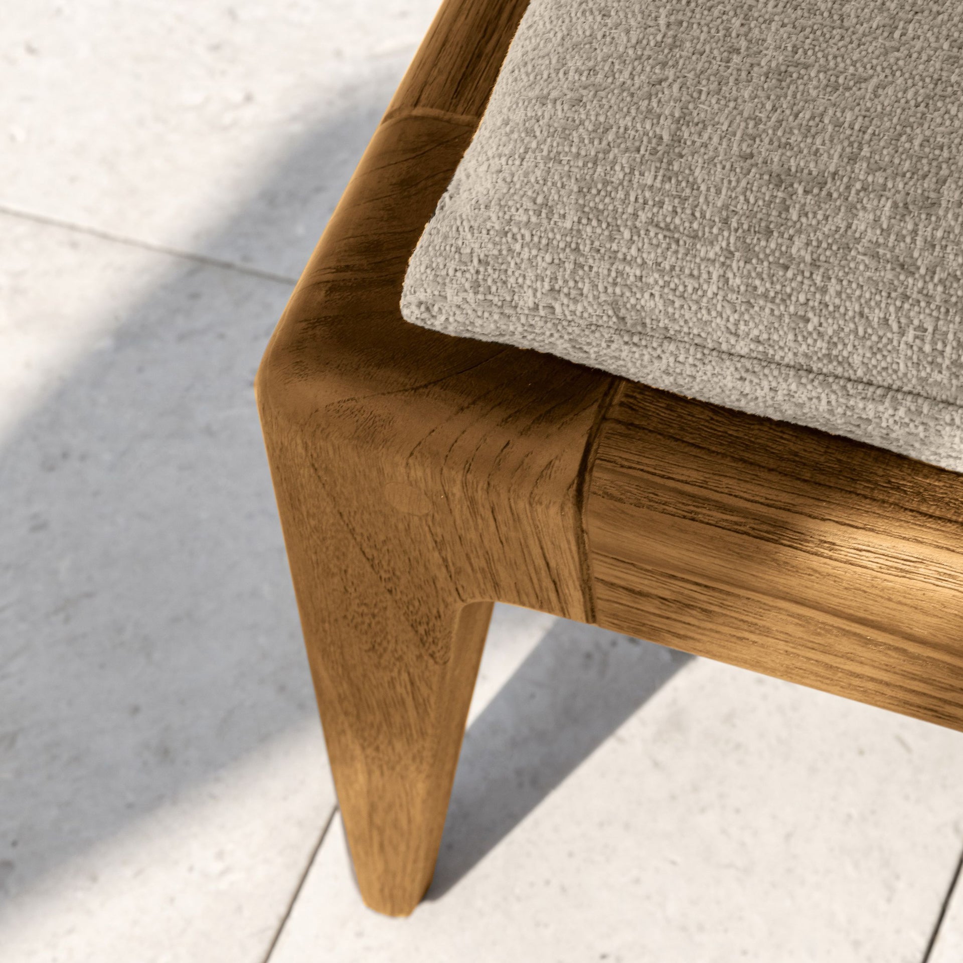 Cruise Sunlounger-Talenti-moderndesign.io