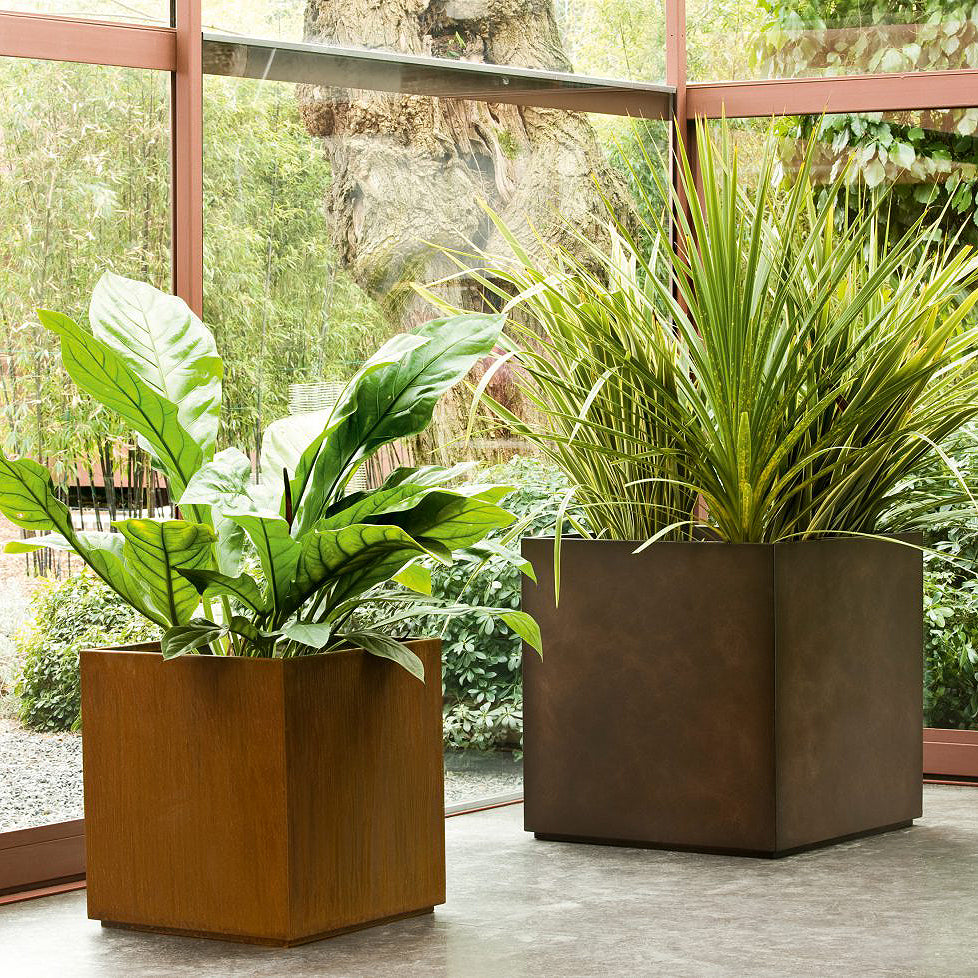 Cube Planter-De Castelli-moderndesign.io