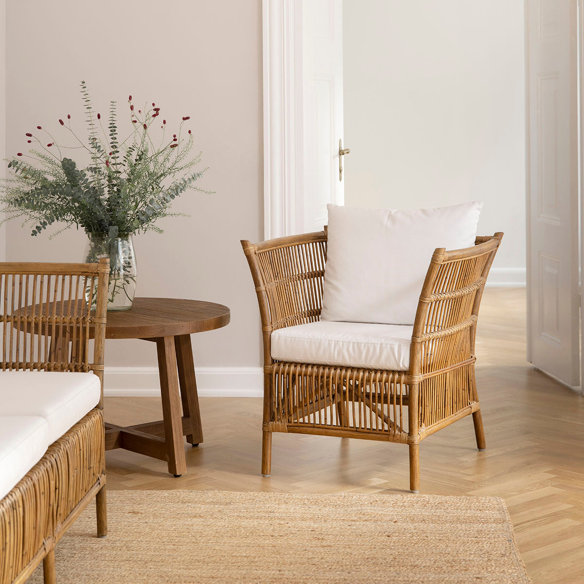 Donatello Armchair-Sika Design-moderndesign.io