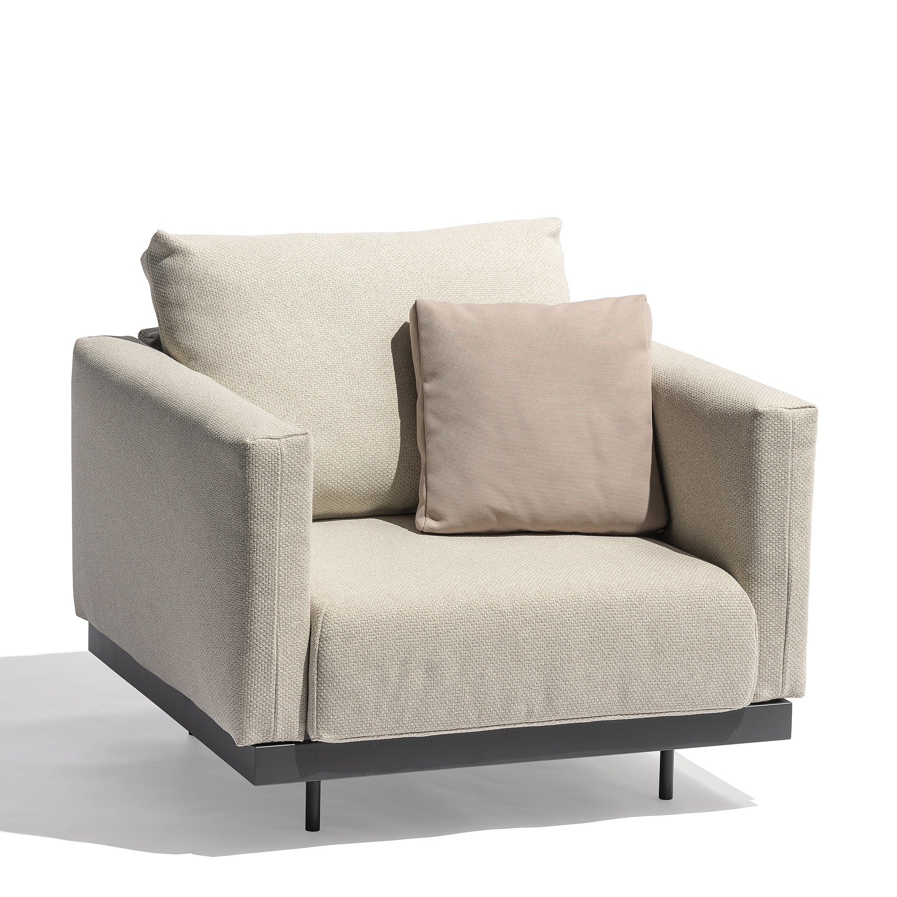 Dongo Armchair-Todus-moderndesign.io