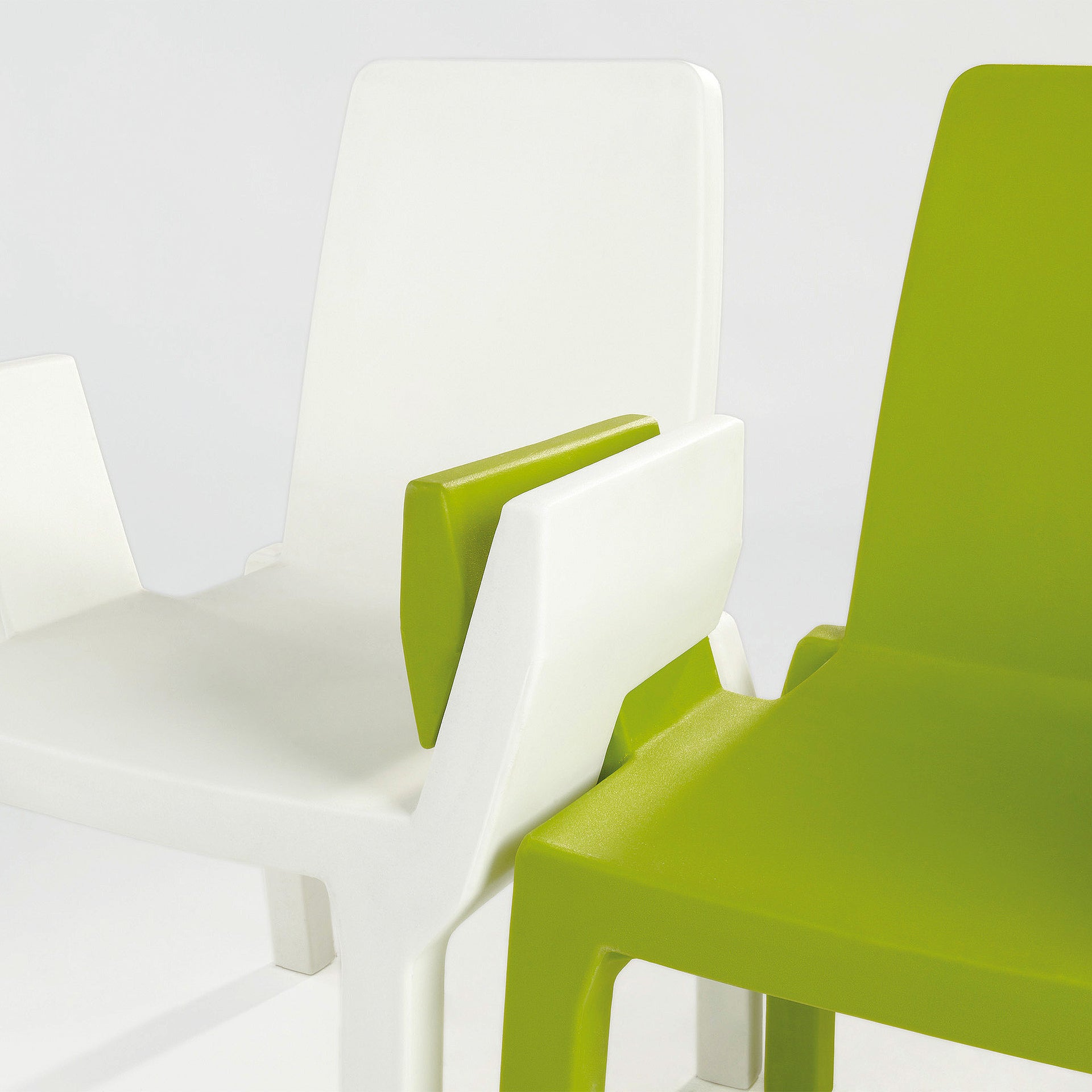 Doublix Dining Chair (with arms)-Slide-moderndesign.io