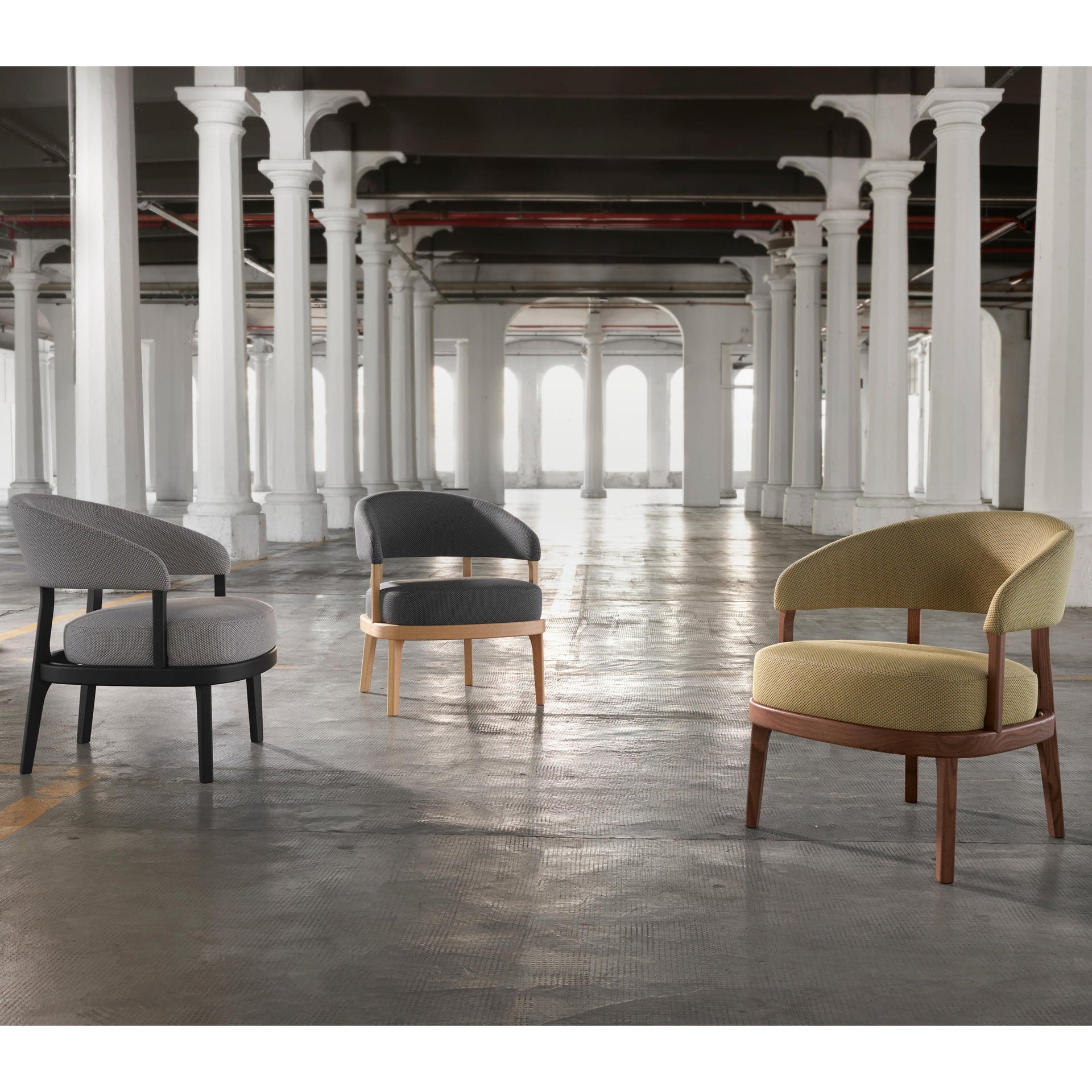 Eclipse 04 Armchair-Very Wood-moderndesign.io