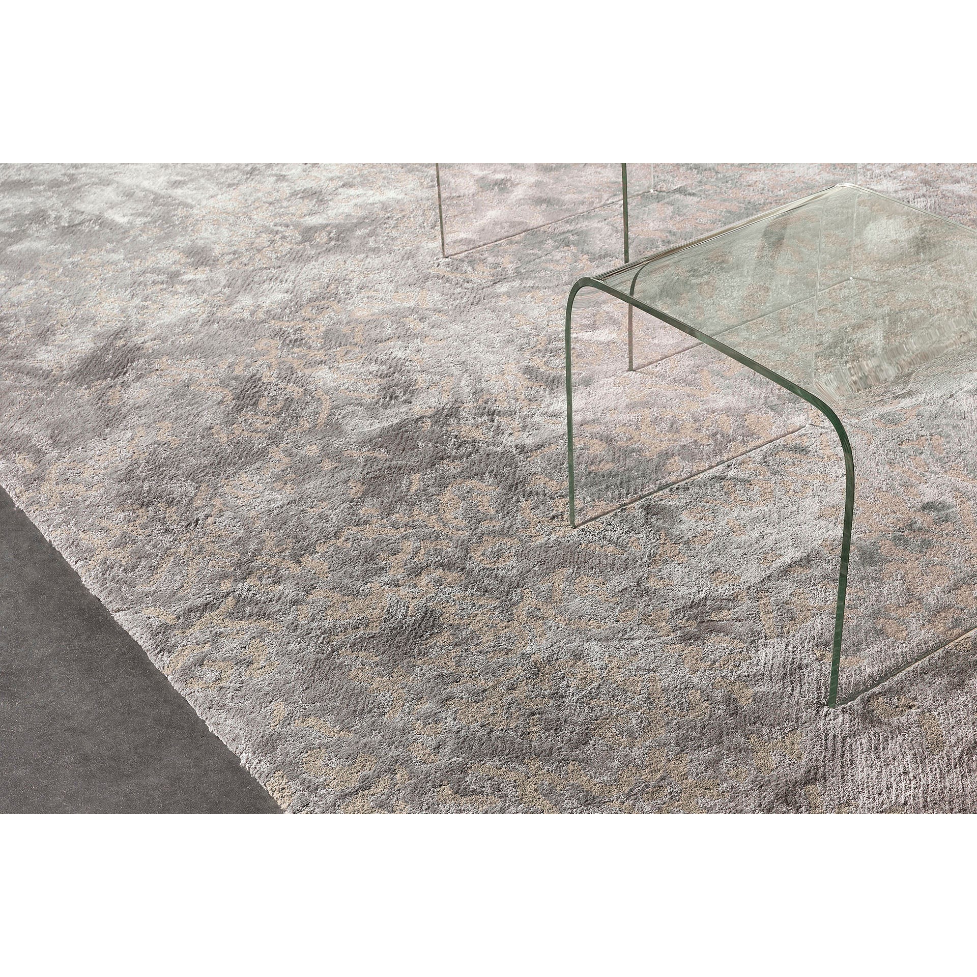 Elite Rug-Limited Edition-moderndesign.io