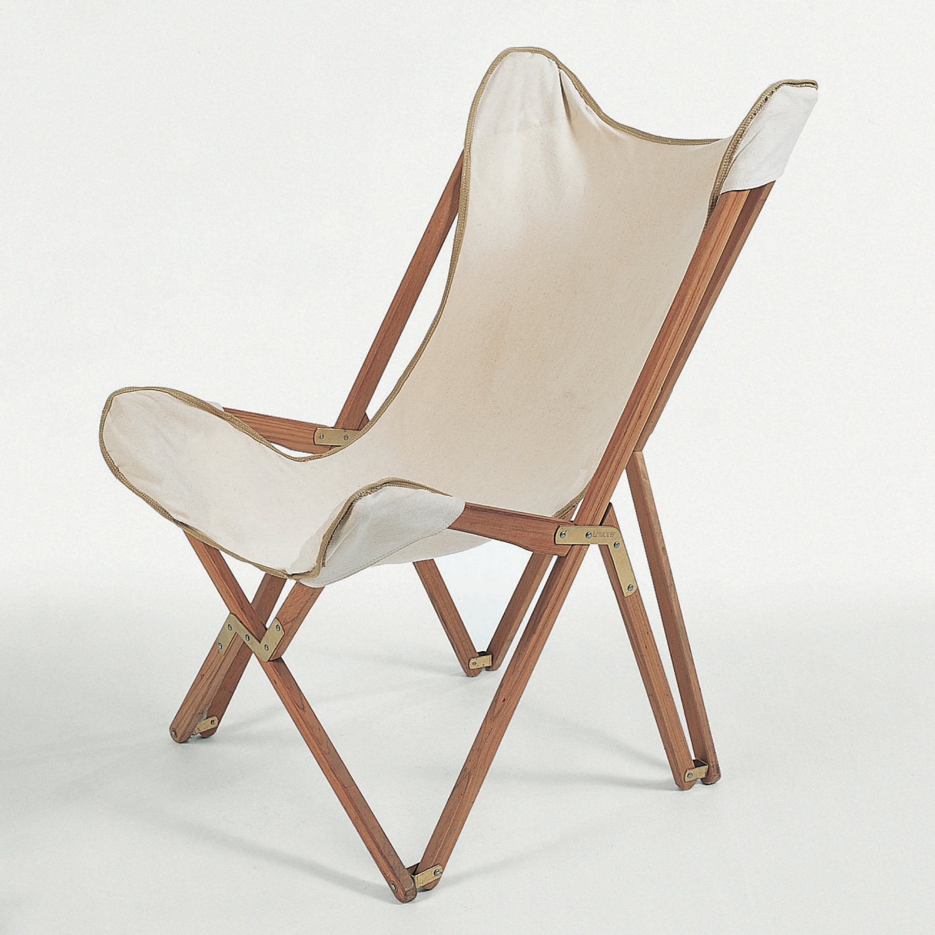Emy Lounge Chair-Unopiu-moderndesign.io