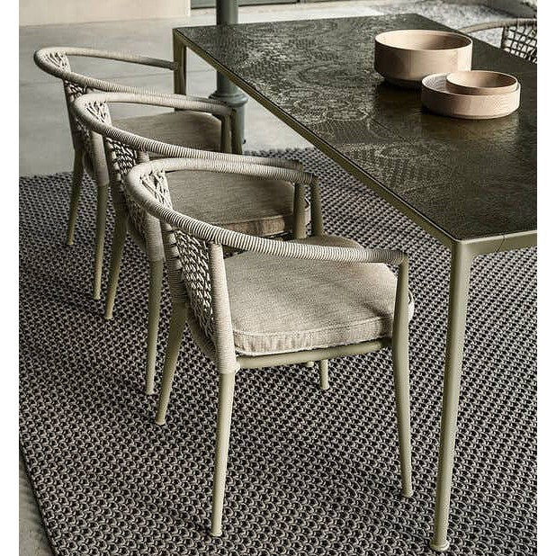 Erica 19 Dining Chair (With Arms)-B&B Italia-moderndesign.io