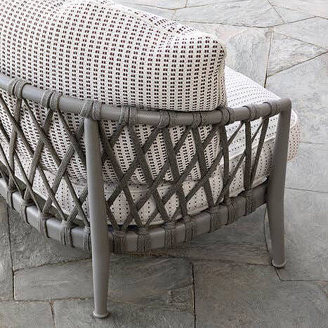 Erica 19 Sofa-B&B Italia-moderndesign.io