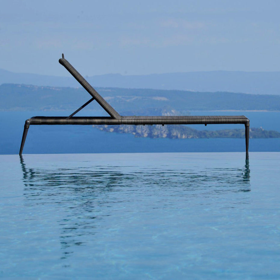 Experience Sunlounger-Unopiu-moderndesign.io