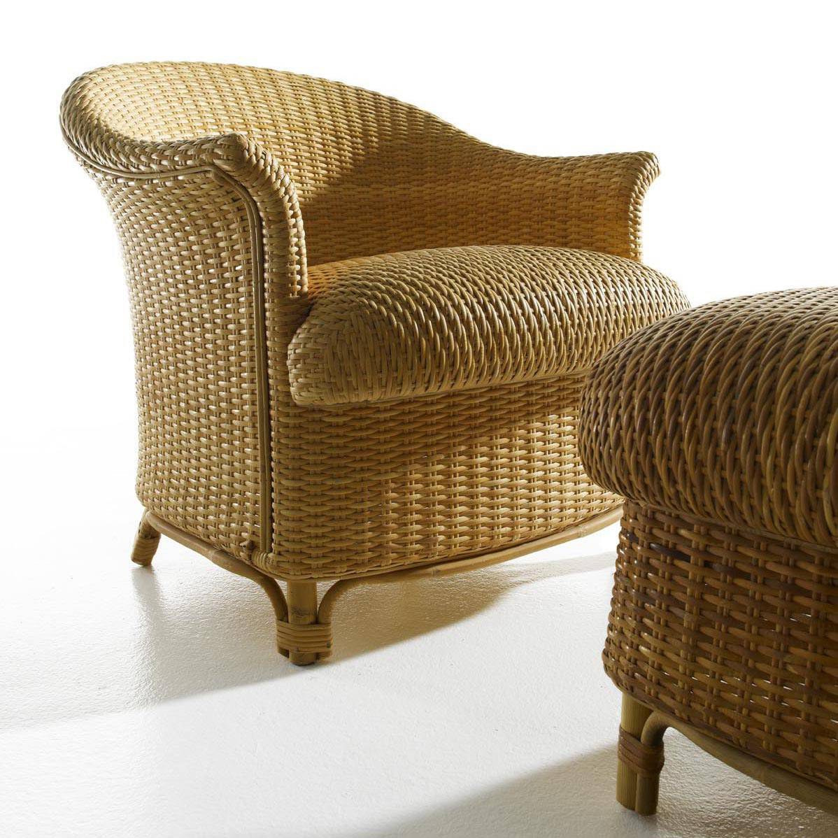 Fidia Armchair-Bonacina 1889-moderndesign.io