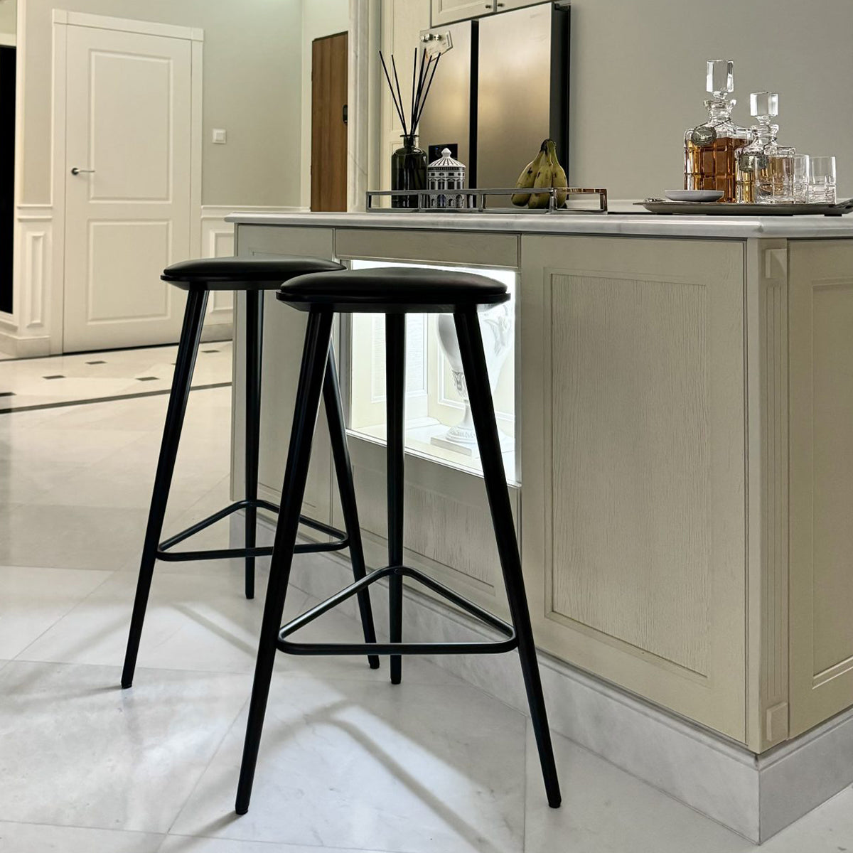 Finn High Stool (without back)-Fameg-moderndesign.io