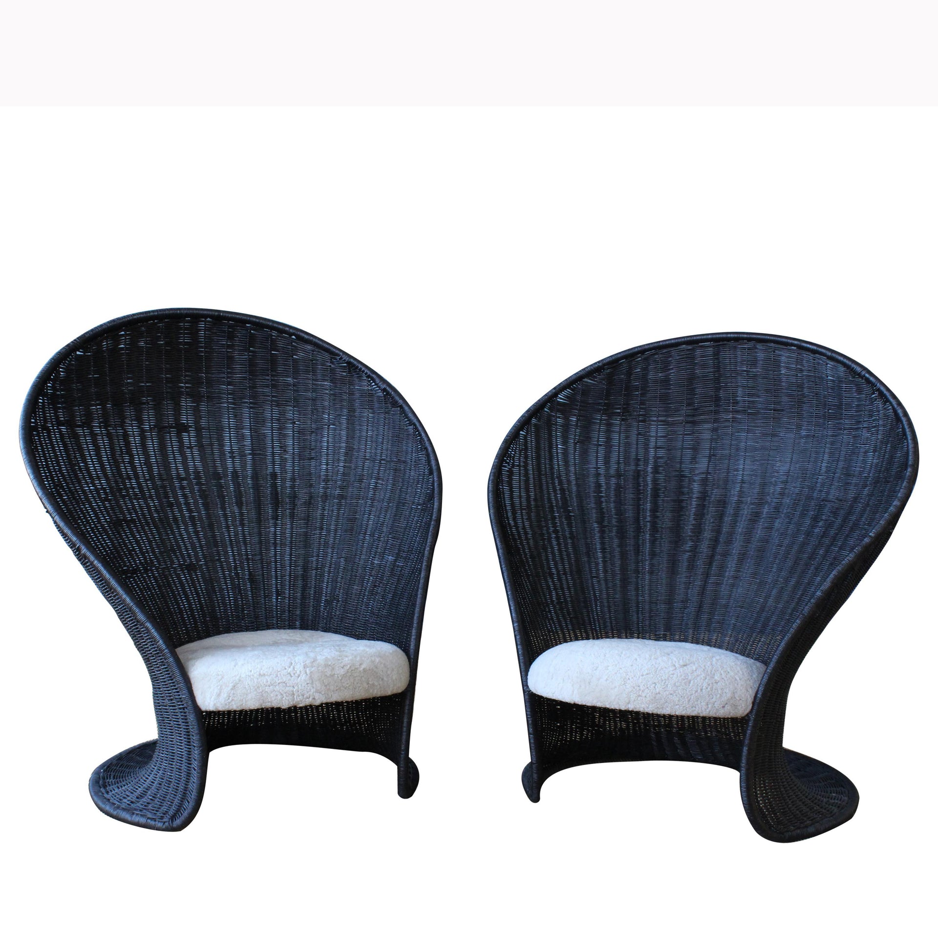 Foglia Lounge Chair-Bonacina 1889-moderndesign.io