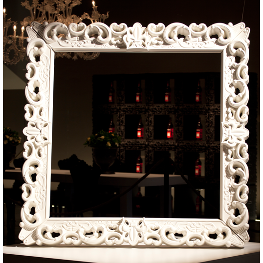 Frame of Love-Slide-moderndesign.io