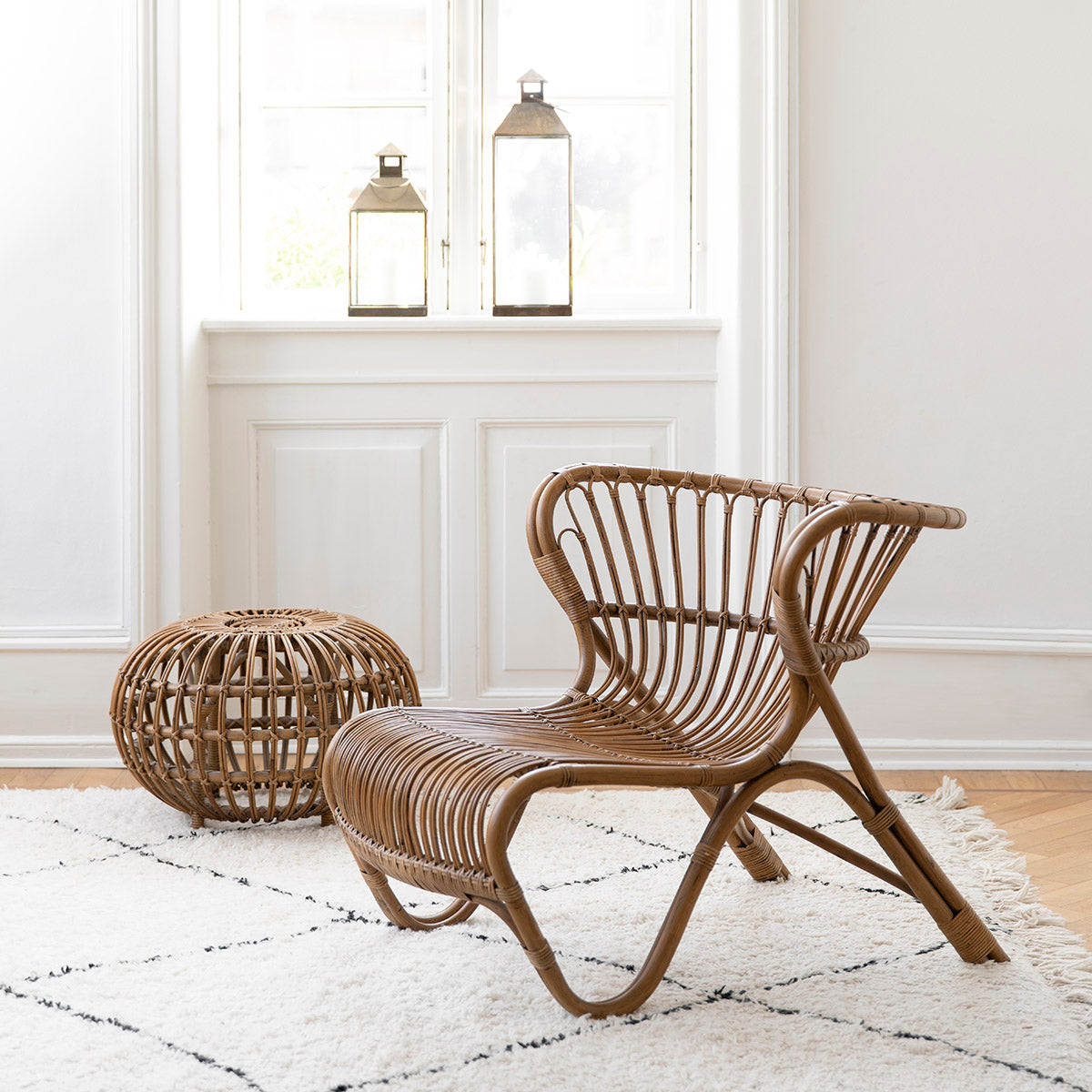 Franco Albini L/S Hard Ottoman-Sika Design-moderndesign.io