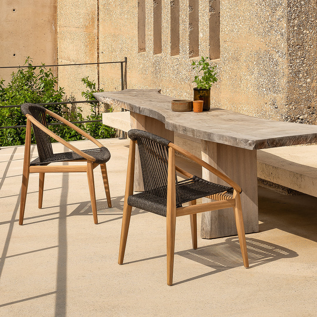 Frida Dining Chair (with arms)-Vincent Sheppard-moderndesign.io