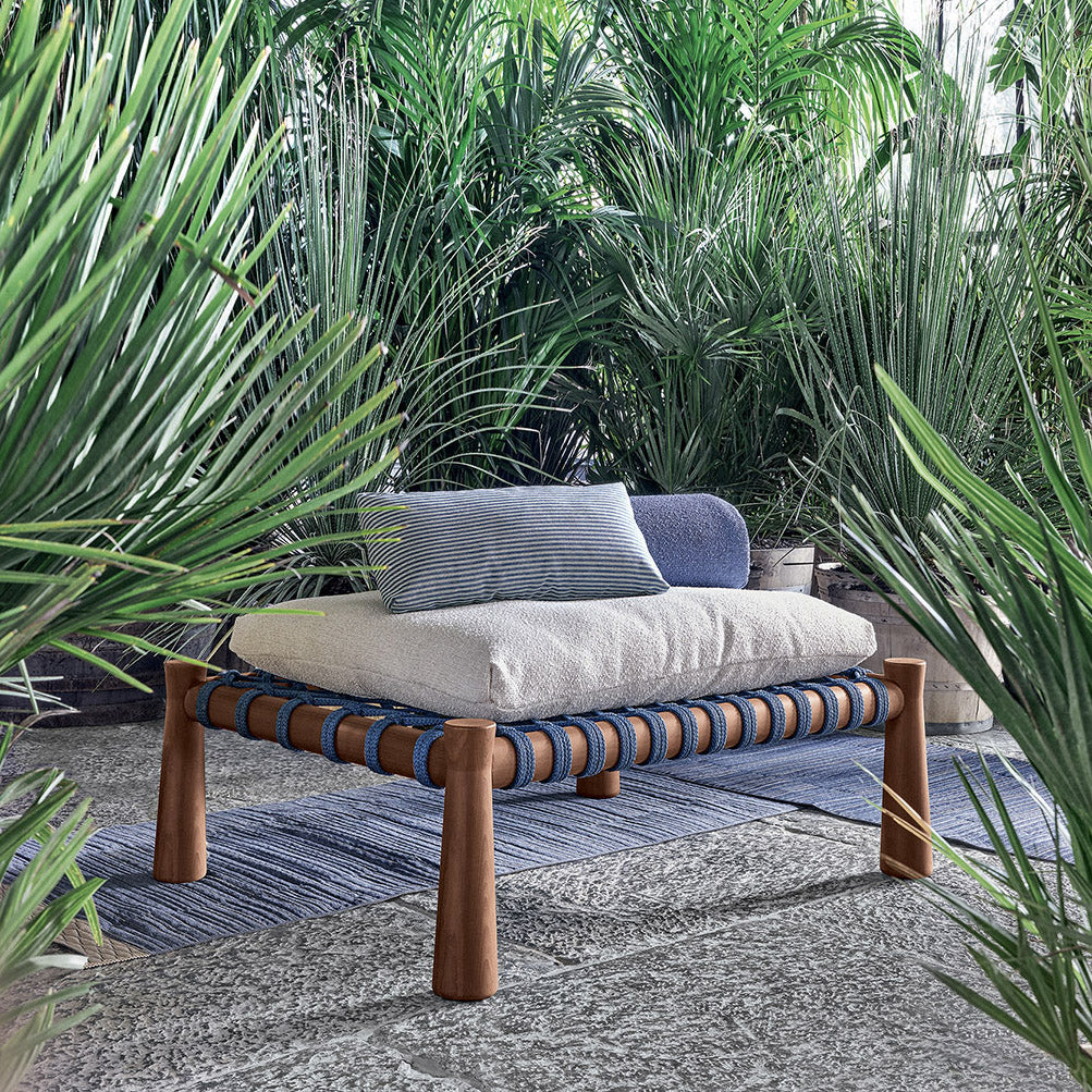 Guna 02 Daybed-Gervasoni-moderndesign.io