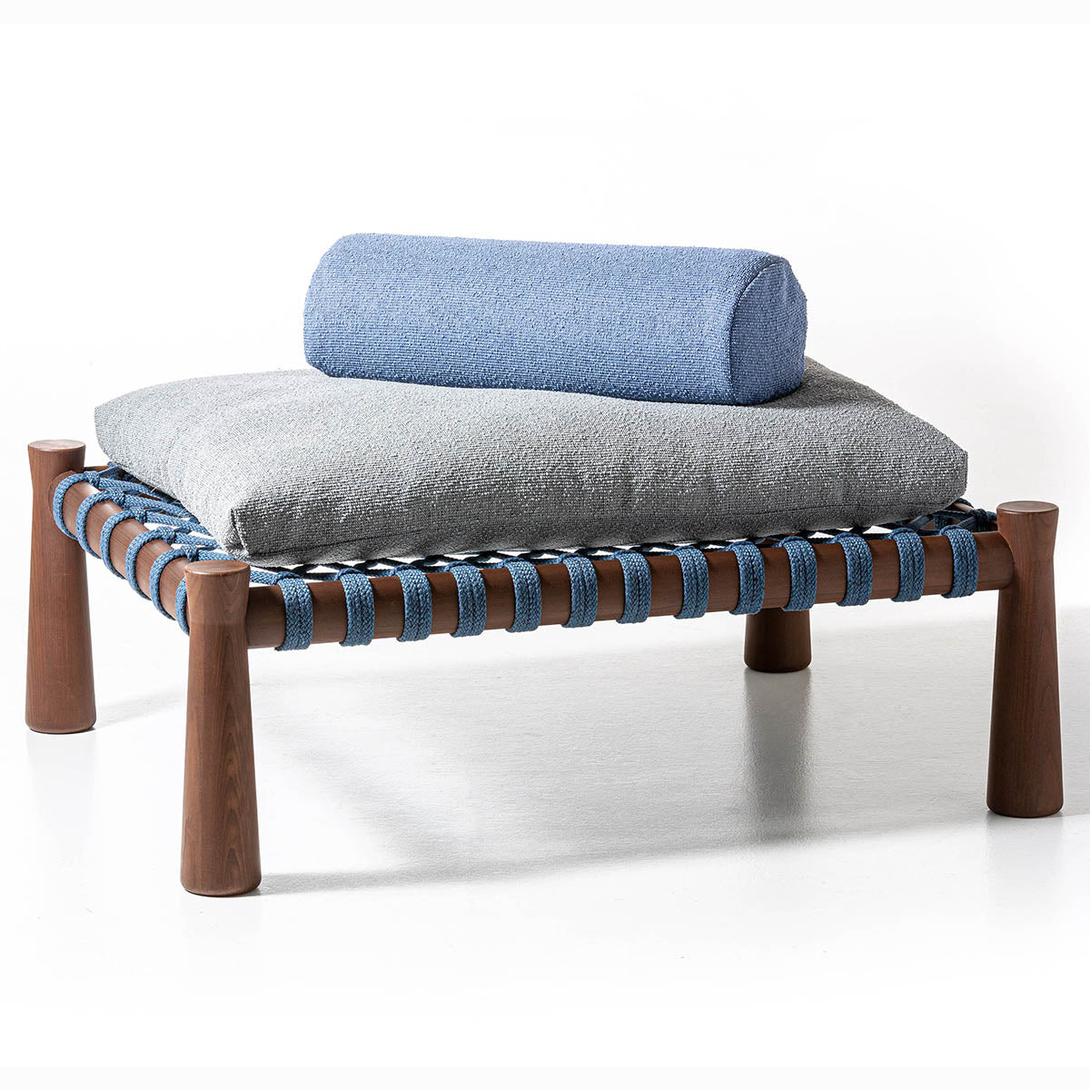 Guna 02 Daybed-Gervasoni-moderndesign.io