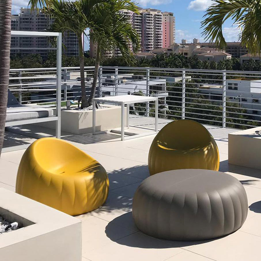Gelee Lounge Chair-Slide-moderndesign.io