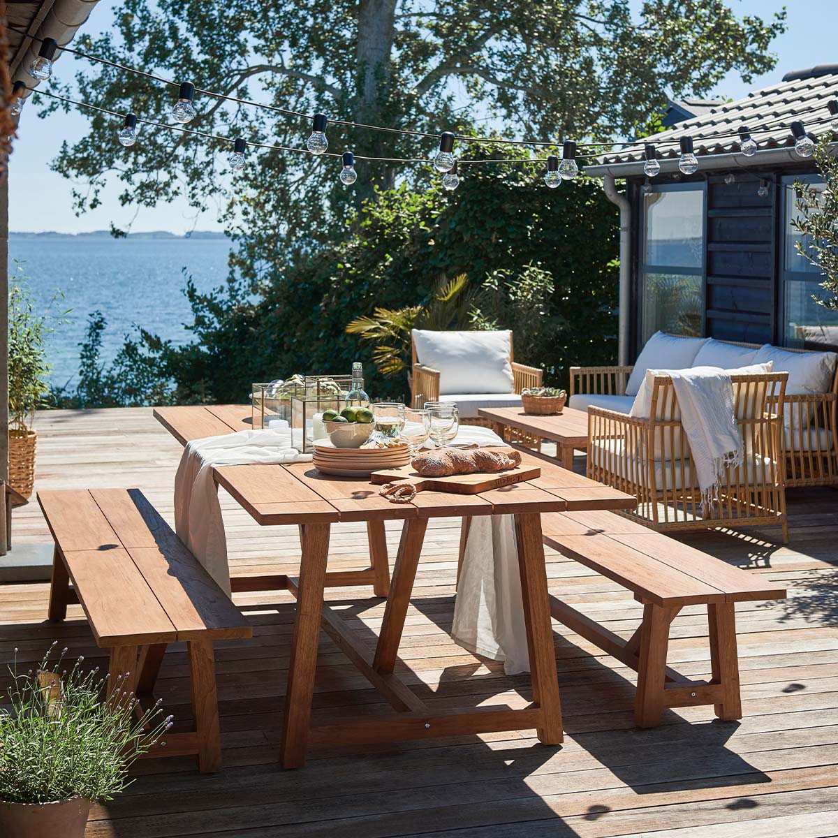 George Hard Bench-Sika Design-moderndesign.io