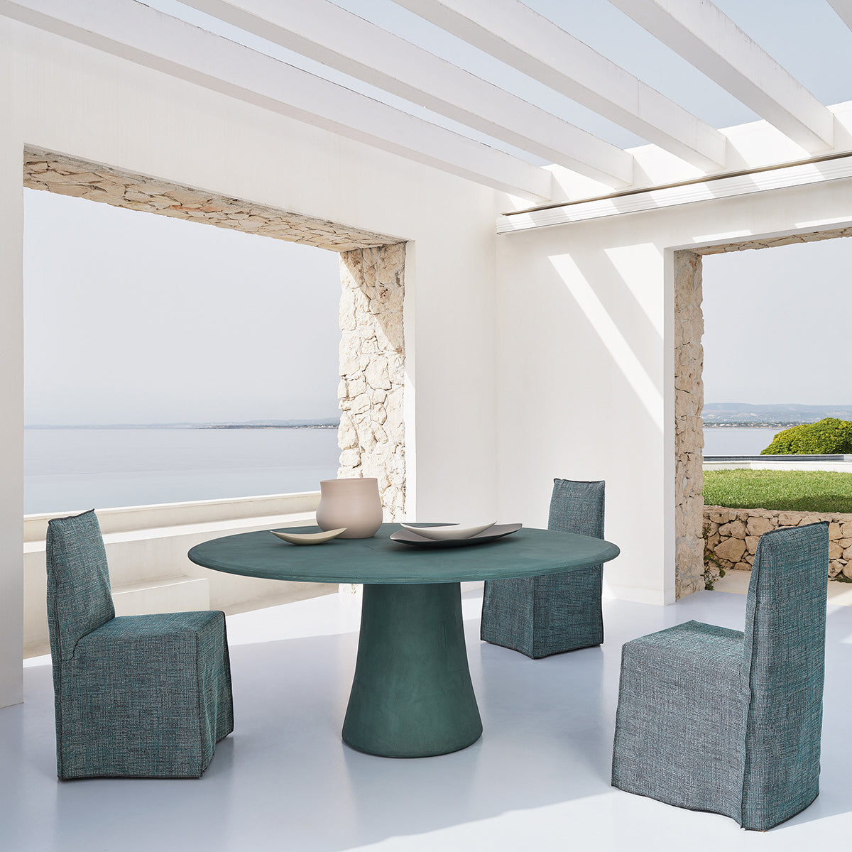 Noa 36/39 Dining Table (Round)-Gervasoni-moderndesign.io