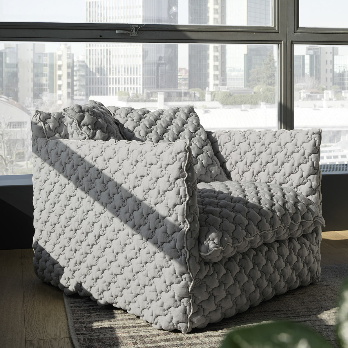 Ghost 01 Armchair-Gervasoni-moderndesign.io