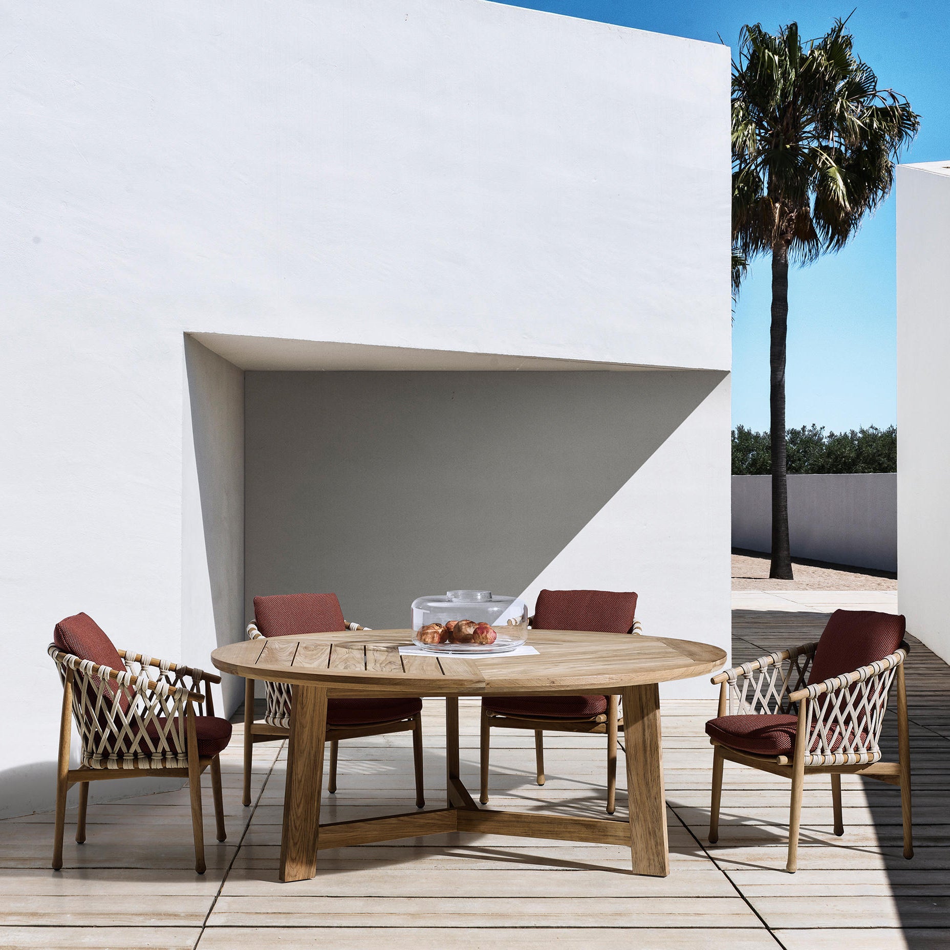Ginestra Dining Table (Round)-B&B Italia-moderndesign.io