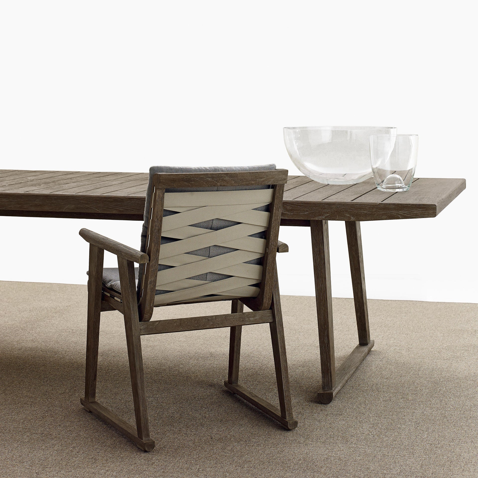 Gio Dining Table (Rectangular)-B&B Italia-moderndesign.io