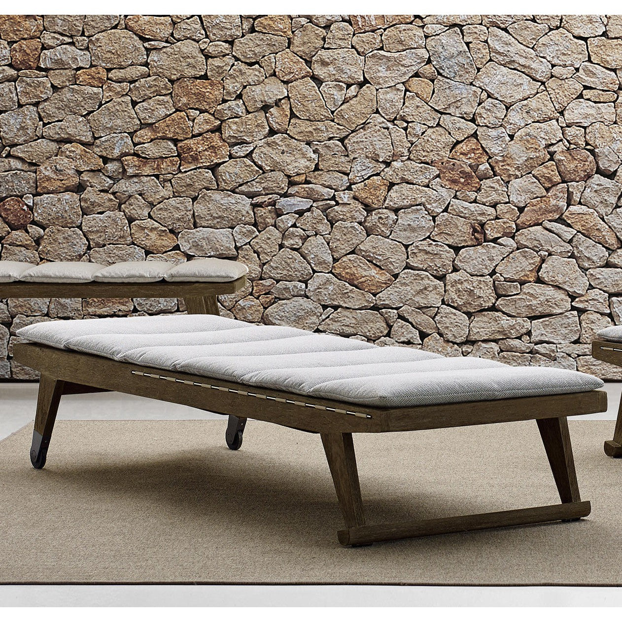 Gio Sunlounger-B&B Italia-moderndesign.io