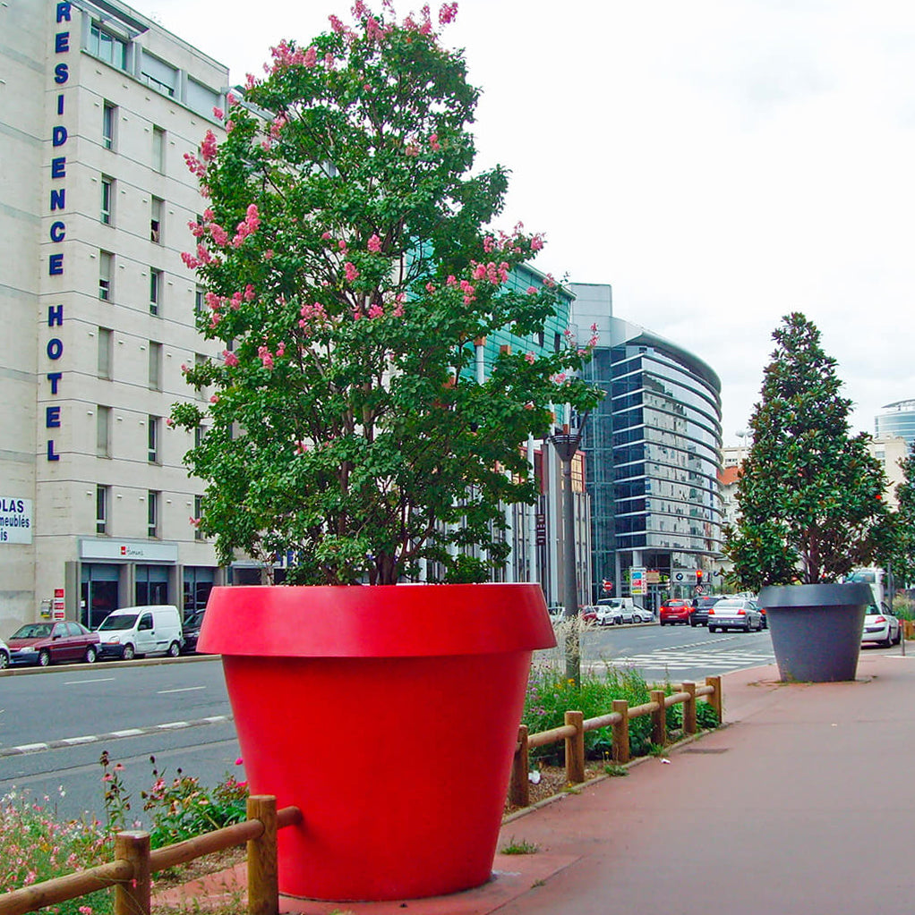 Gio Vase-Slide-moderndesign.io