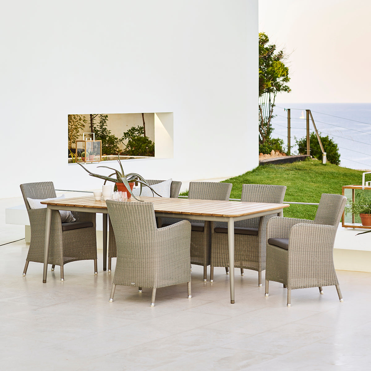 Hampsted 5430 Dining Chair (with arms)-Cane-Line-moderndesign.io