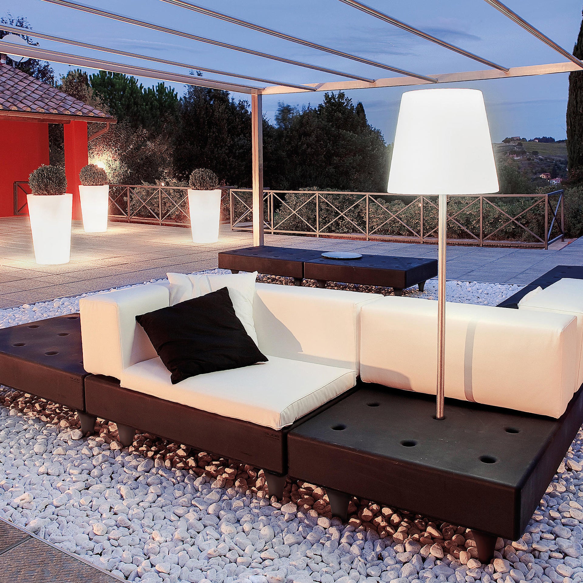 Happy Life Sectional Sofa-Slide-moderndesign.io