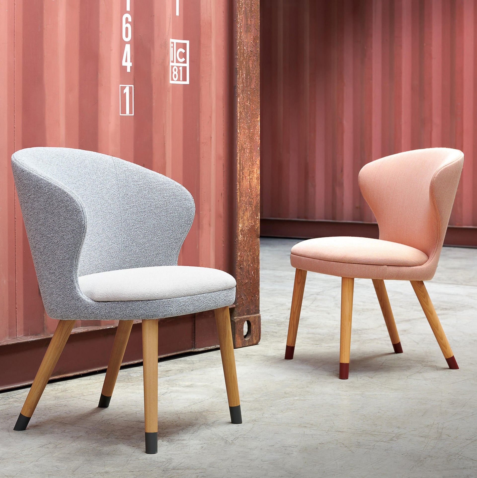 Heritage 02 Dining Chair (with arms)-Very Wood-moderndesign.io