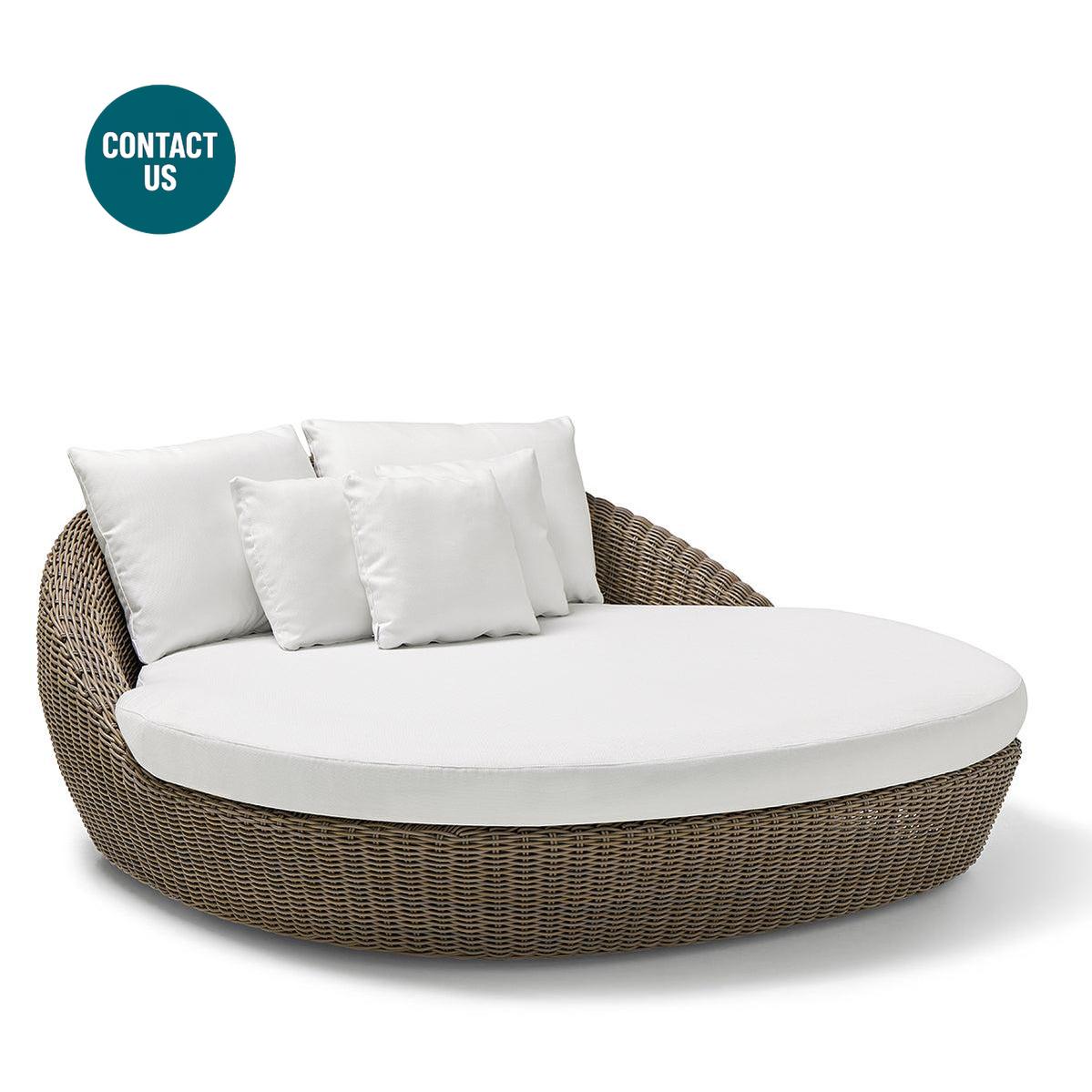 Heritage Daybed-Point-moderndesign.io