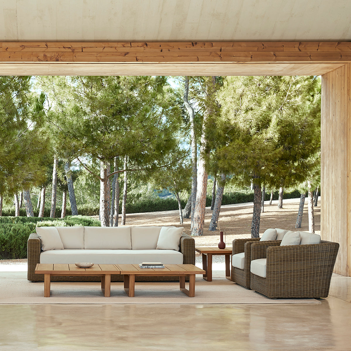 Heritage Sofa-Point-moderndesign.io