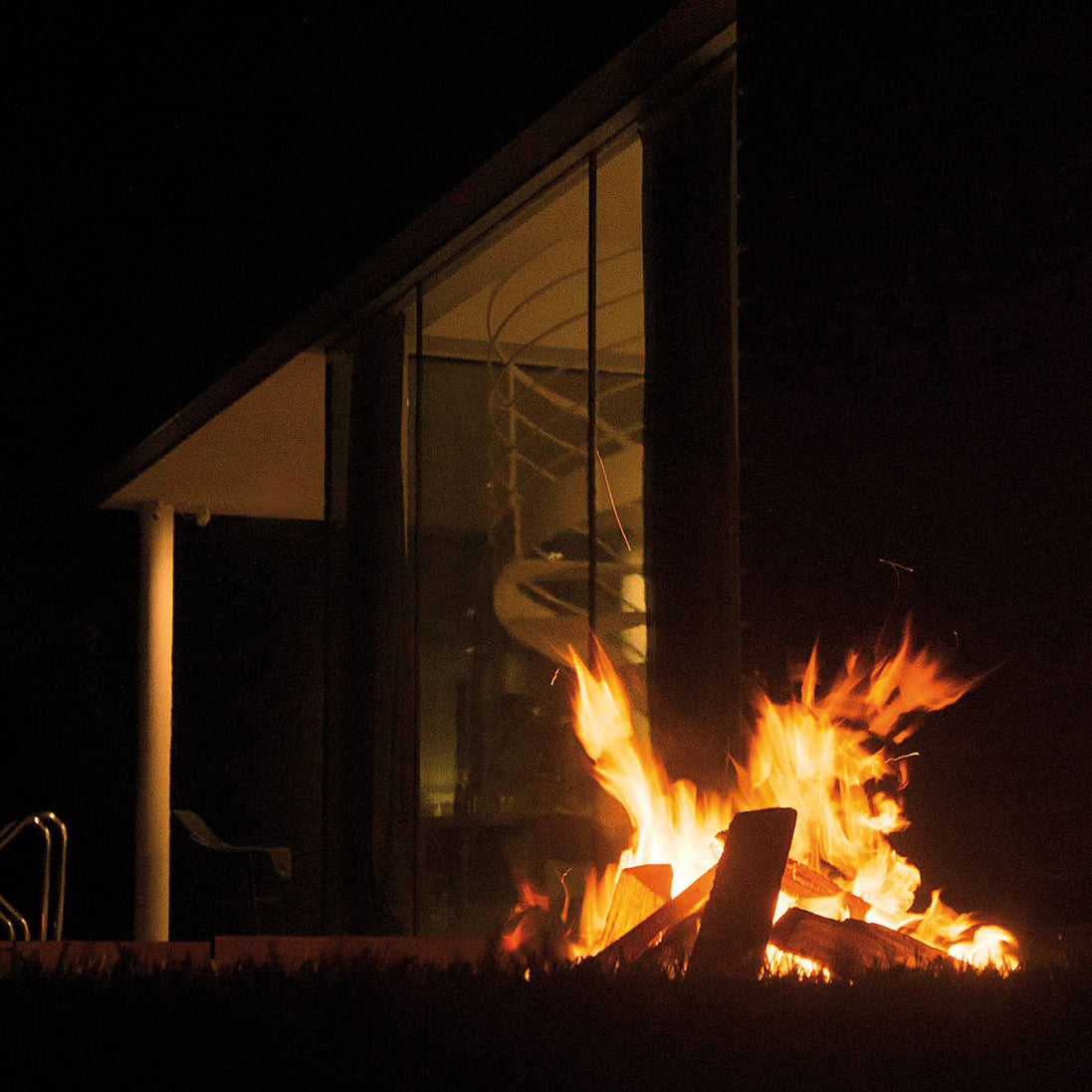 Hole Fire Pit-AK 47-moderndesign.io