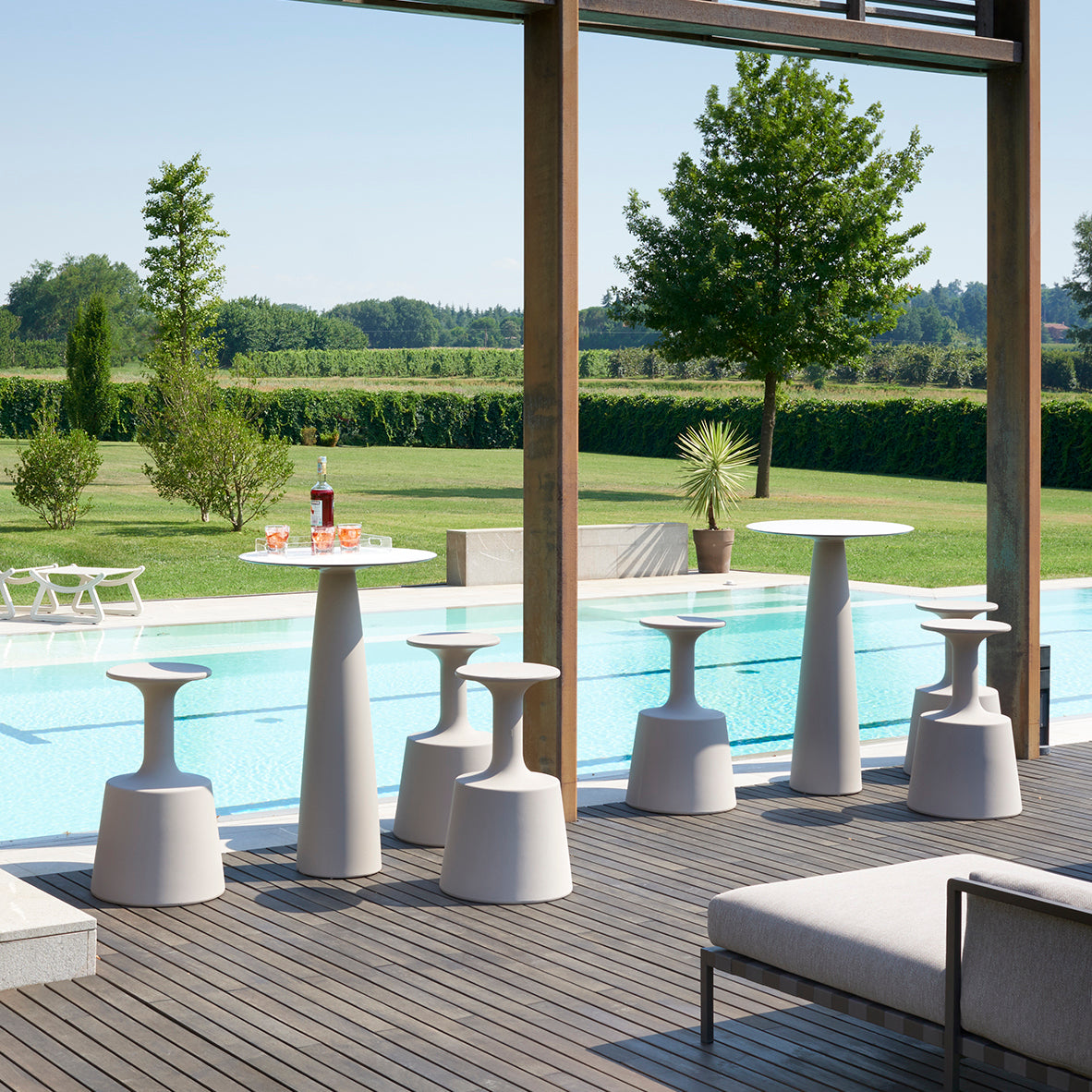 Hoopla Table (Bar Height)-Slide-moderndesign.io