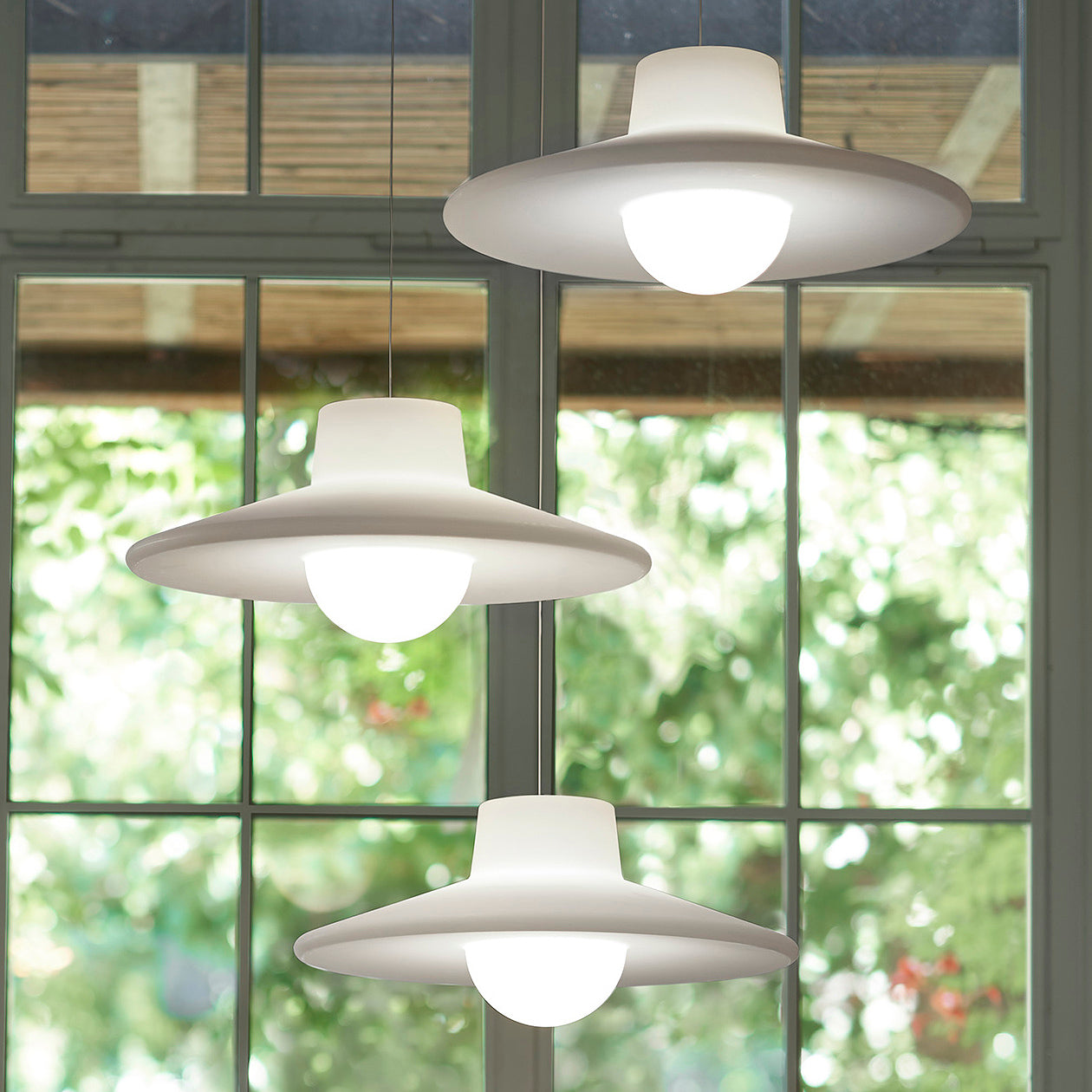 Ico Lighting (Chandelier)-Slide-moderndesign.io