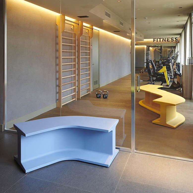 Iron Bench-Slide-moderndesign.io