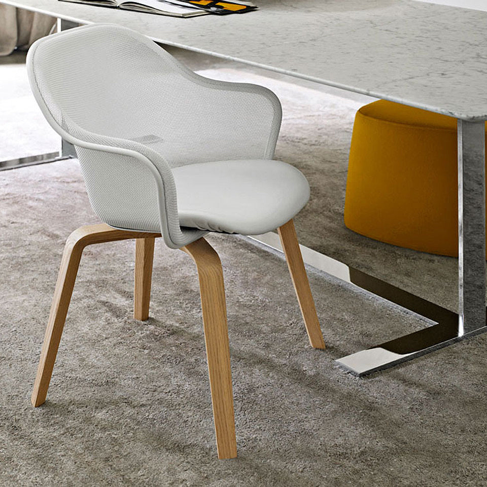 Iuta IU4L_C Dining Chair (With Arms)-B&B Italia-moderndesign.io