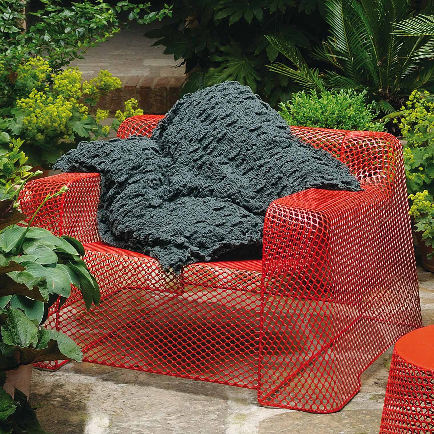Ivy Armchair-Emu-moderndesign.io