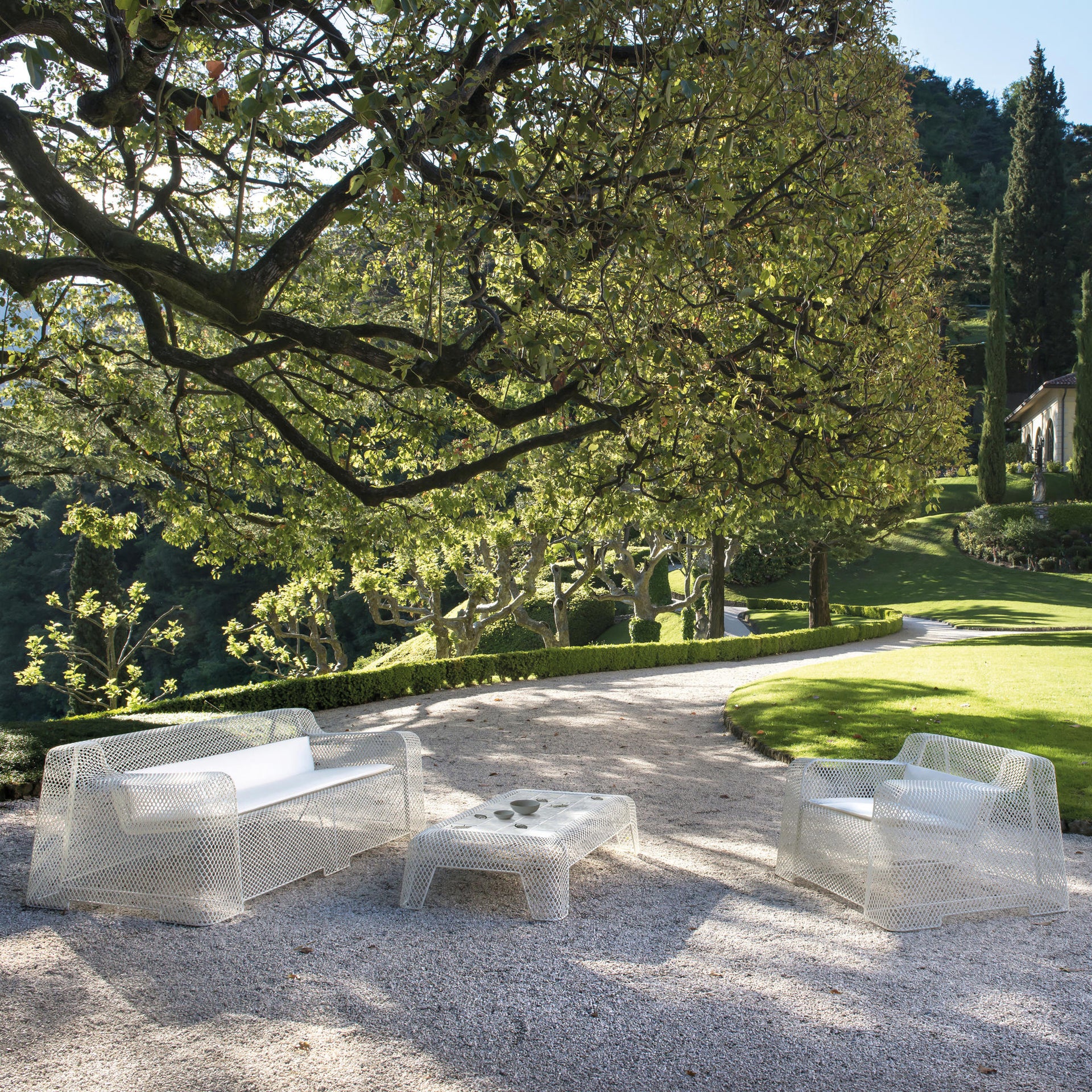 Ivy Table (Coffee)-Emu-moderndesign.io