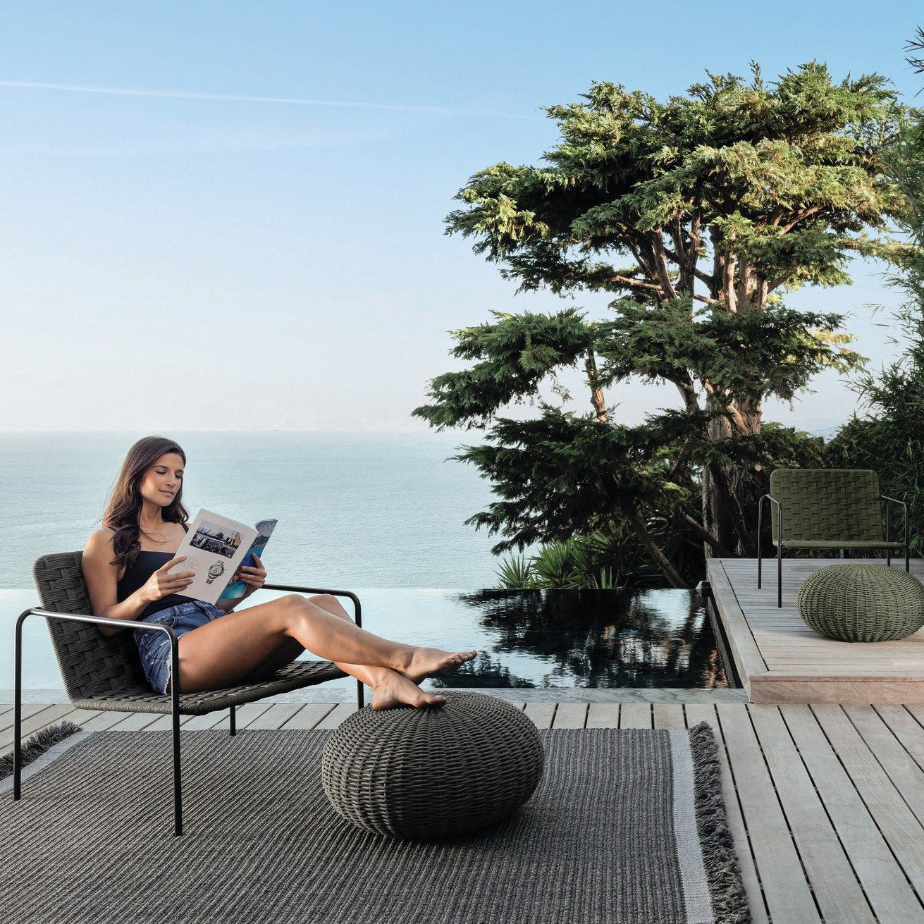 Jackie Hard Ottoman-Talenti-moderndesign.io